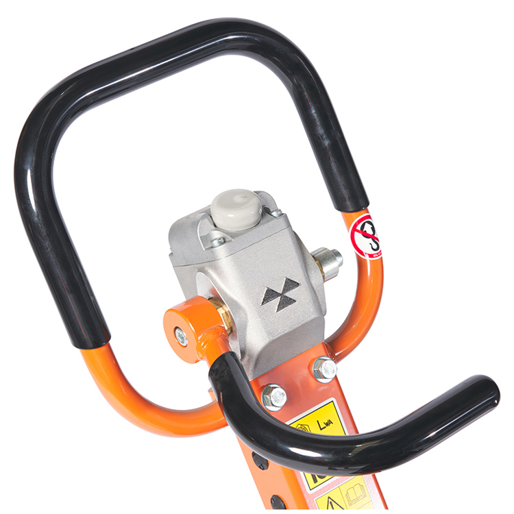 Mikasa Reversible Plate Compactor MVH-eR60 - 81 kg - Honda Battery